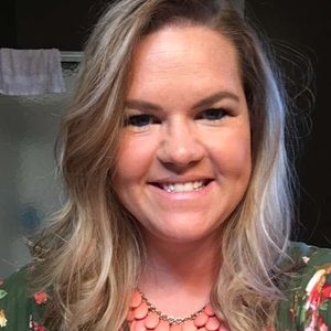 Meet your Posher, Lindsay